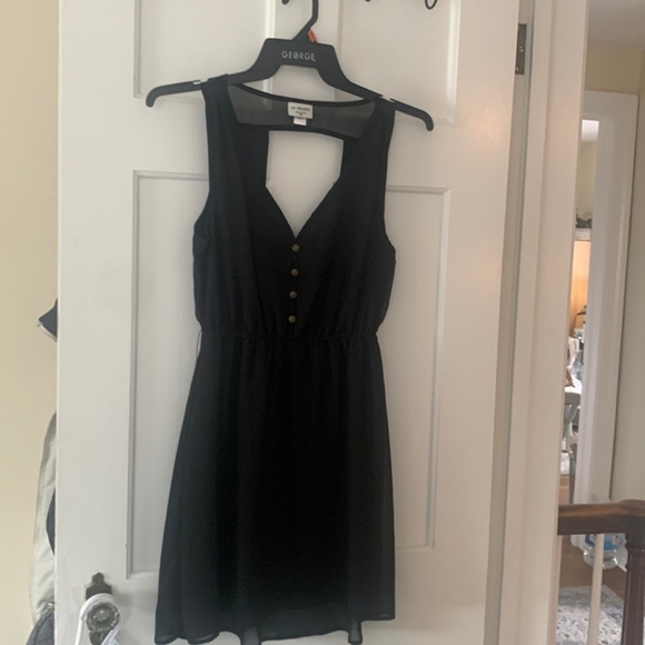 L A Hearts black dress with tiny buttons partial open back - Picture 1 of 3